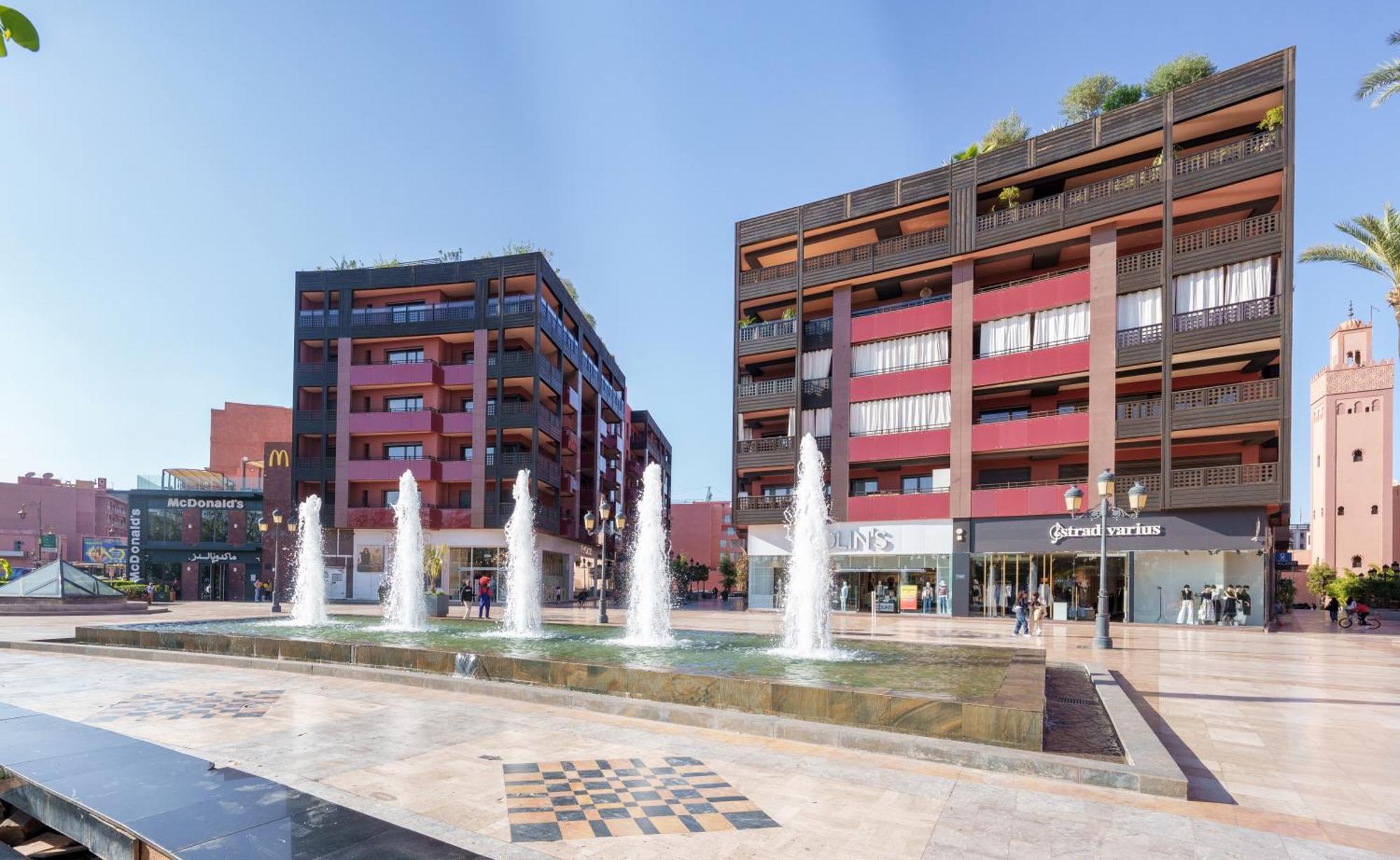 Appartement Chic Gueliz Plaza Avec Vue Marrakesh Ngoại thất bức ảnh